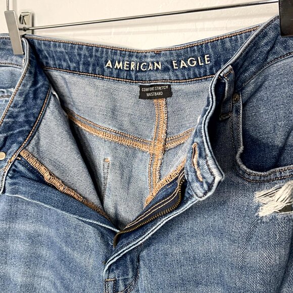 American Eagle Comfort Stretch Waistband Distressed Mom Jean Size 18 Regular #51 - Picture 5 of 8